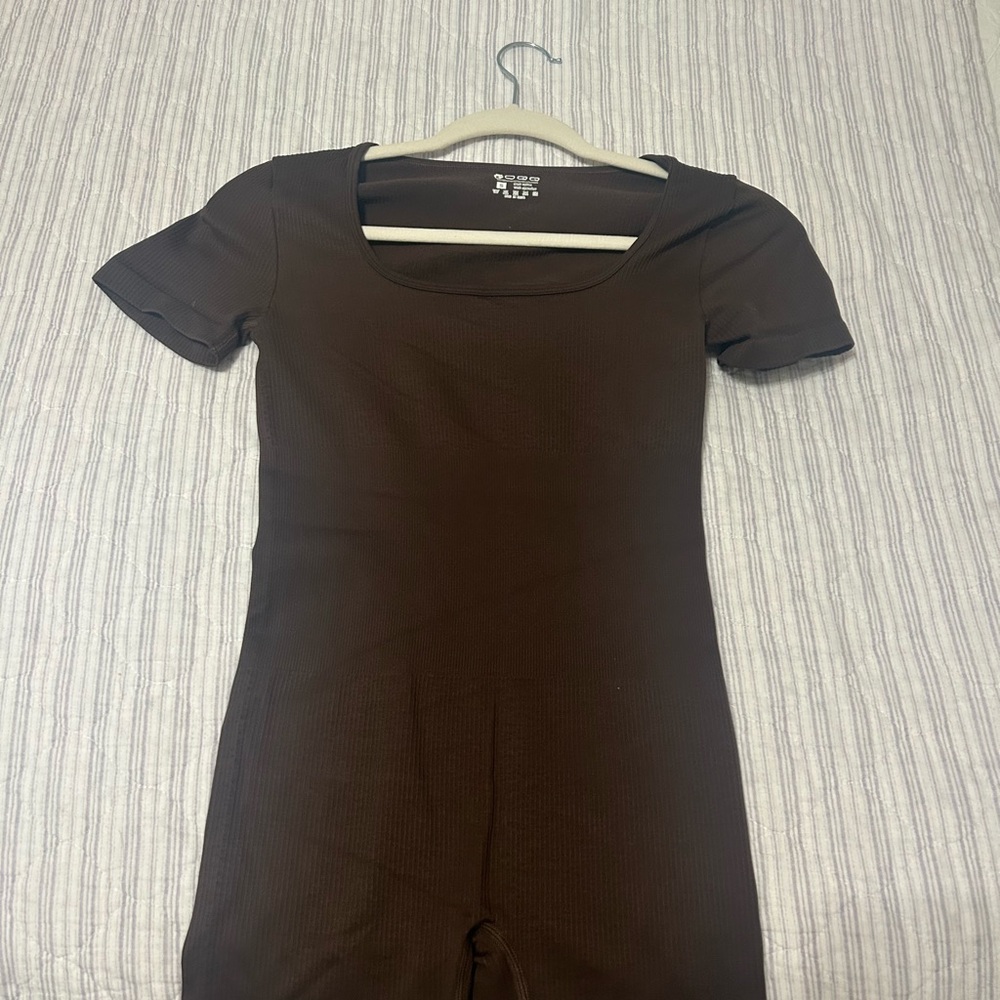 Amazon Brown Short Sleeve Jumpsuit